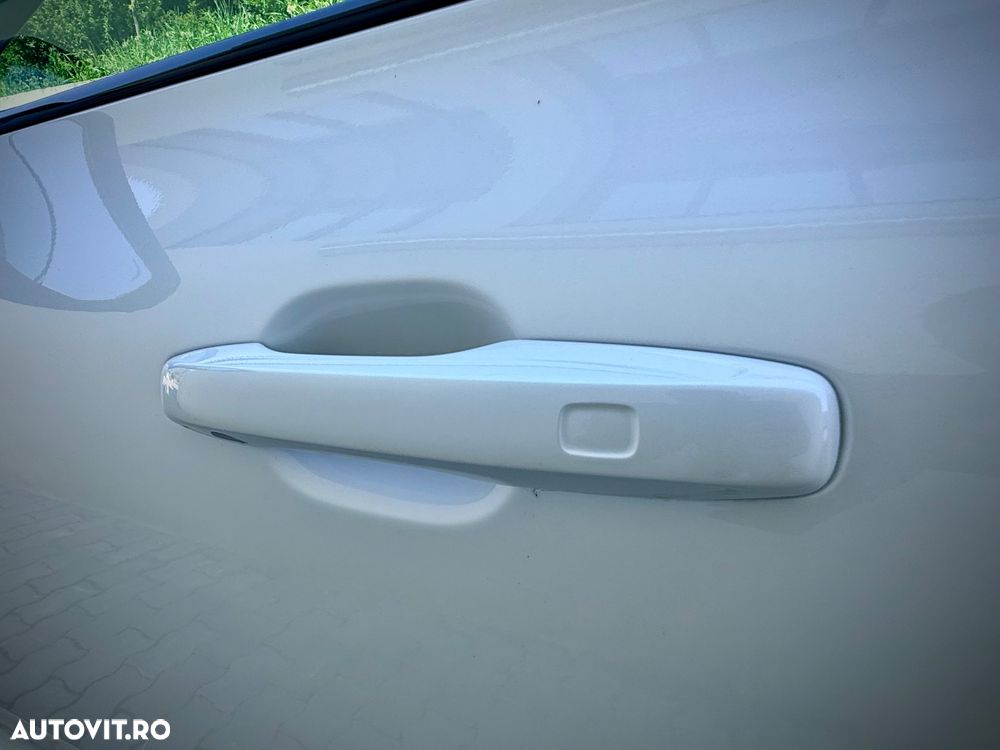 Volvo XC 60 B4 D AWD Geartronic RDesign - 16