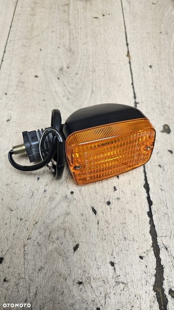 Kierunkowskaz Suzuki RG80  35600-31A - 2