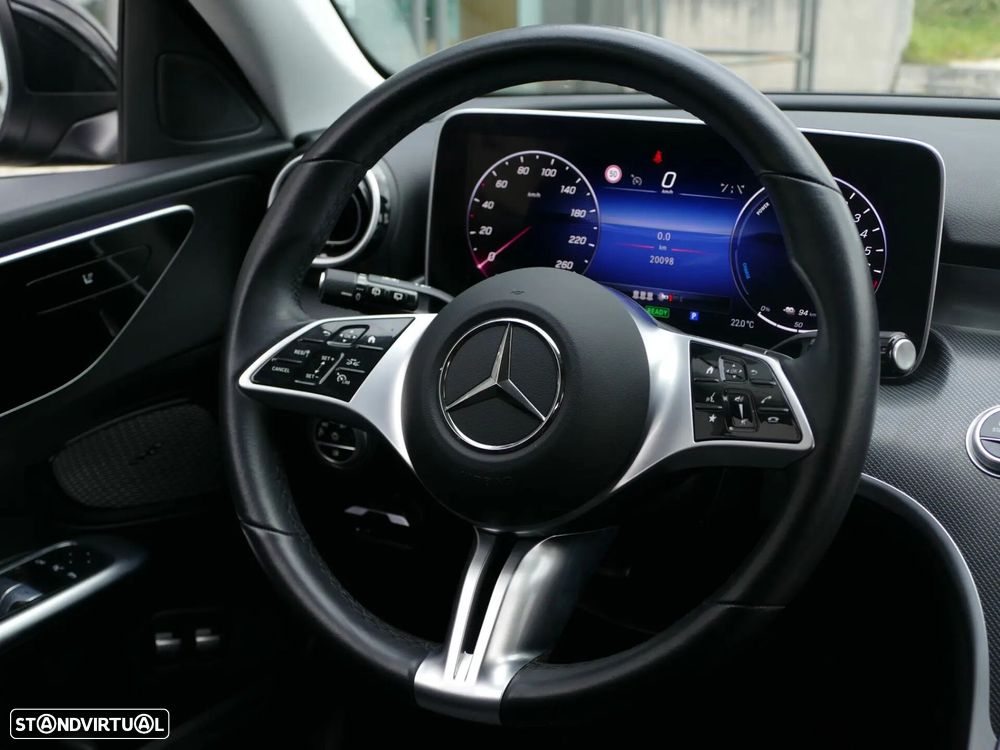 Mercedes-Benz C 300 e Avantgarde - 40