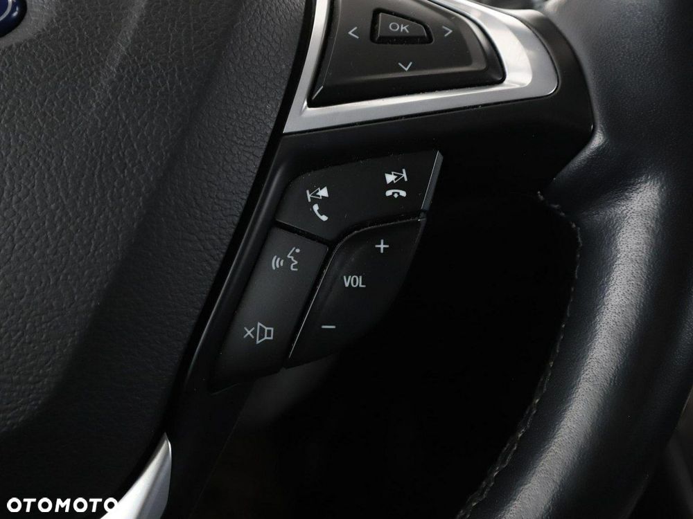 Ford Mondeo 2.0 EcoBlue Titanium - 34