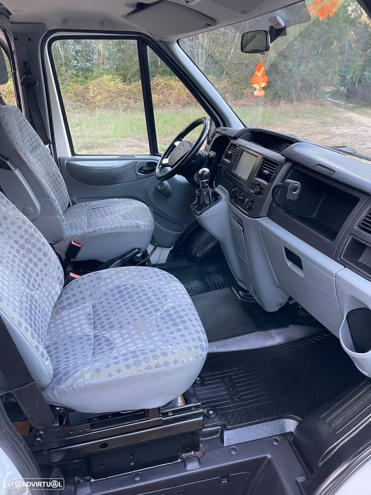 Ford Transit - 8
