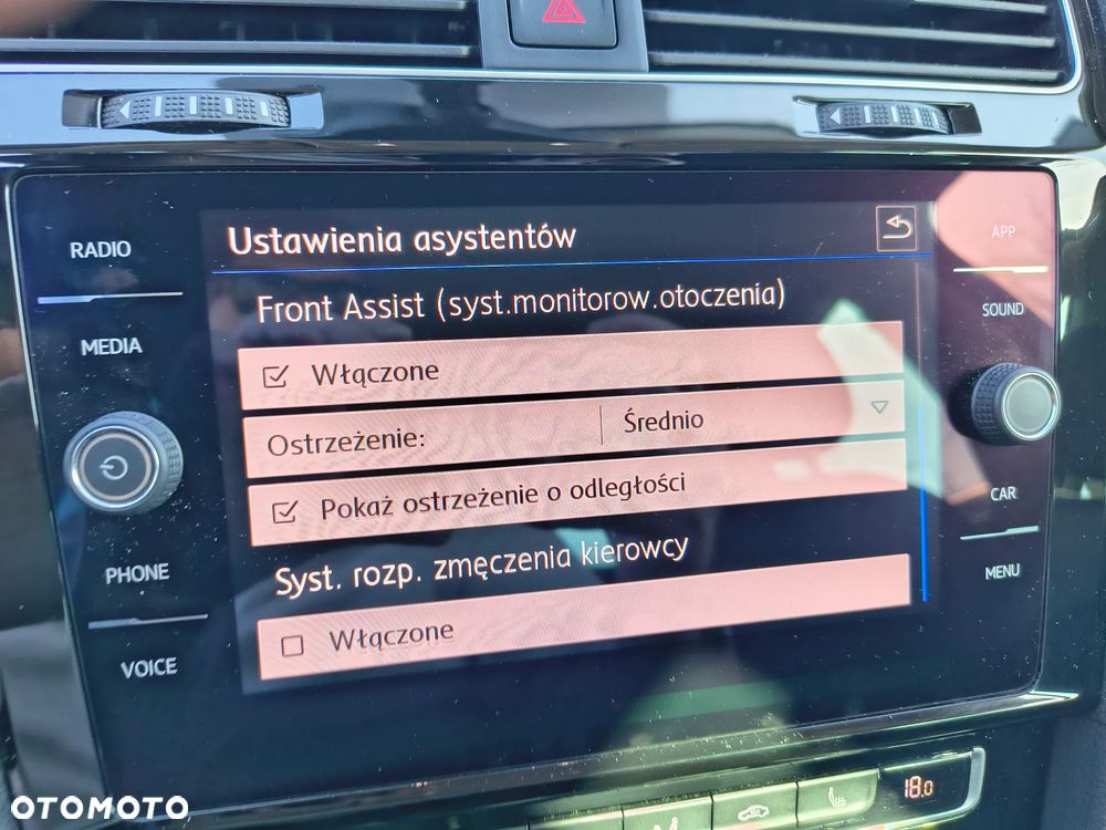 Volkswagen Golf 1.5 TSI BMT Evo Highline - 23