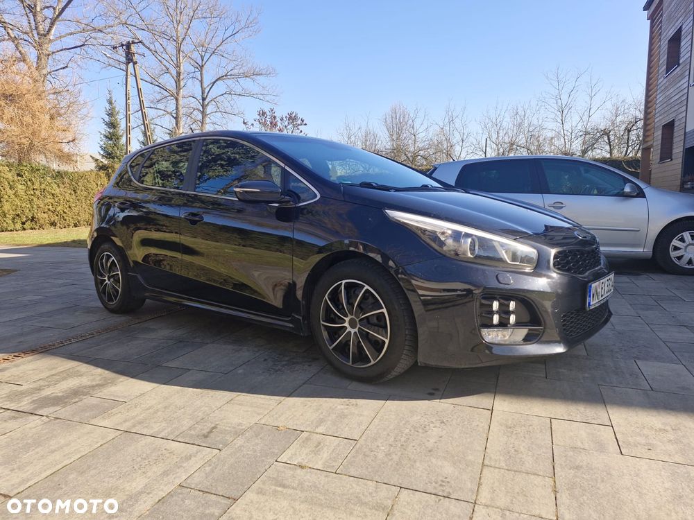 Kia Ceed 1.6 CRDi GT Line - 2