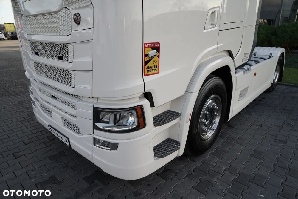 Scania S 500 / RETARDER / KLIMA POSTOJOWA / CAŁA NA PODUSZKACH  / SKÓRY - 12