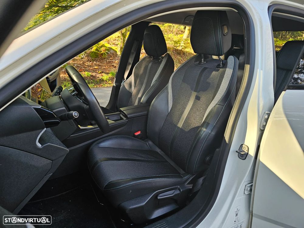 Peugeot 308 1.5 BlueHDi Allure Pack - 22