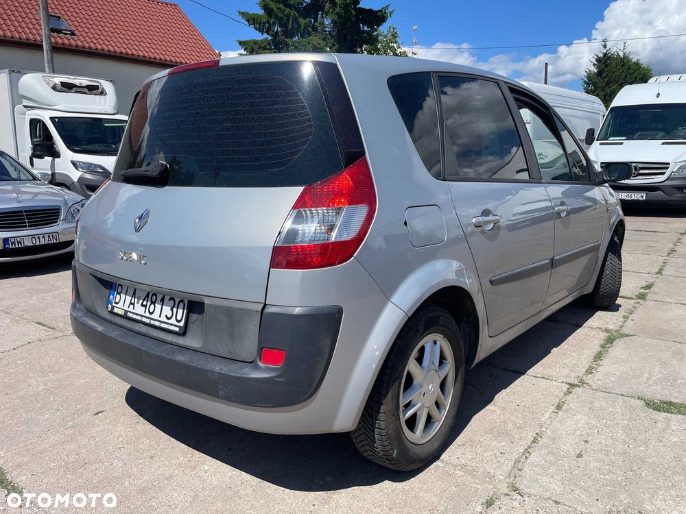 Renault Scenic - 3