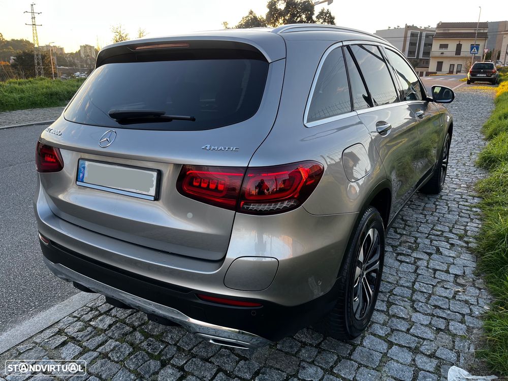 Mercedes-Benz GLC 300 - 11