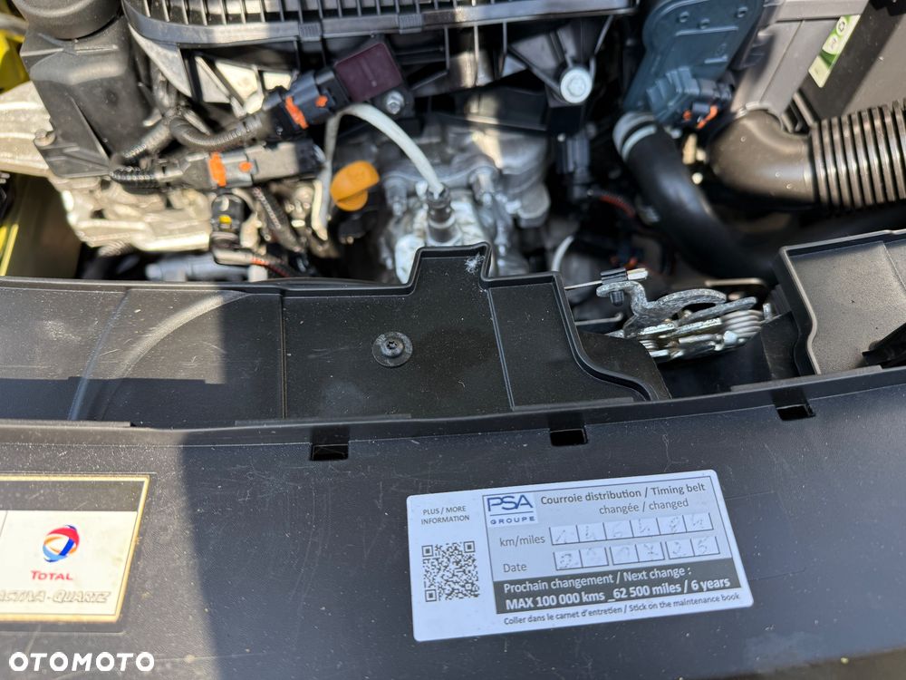 Citroën C4 Cactus 1.2 PureTech Shine Edition - 27