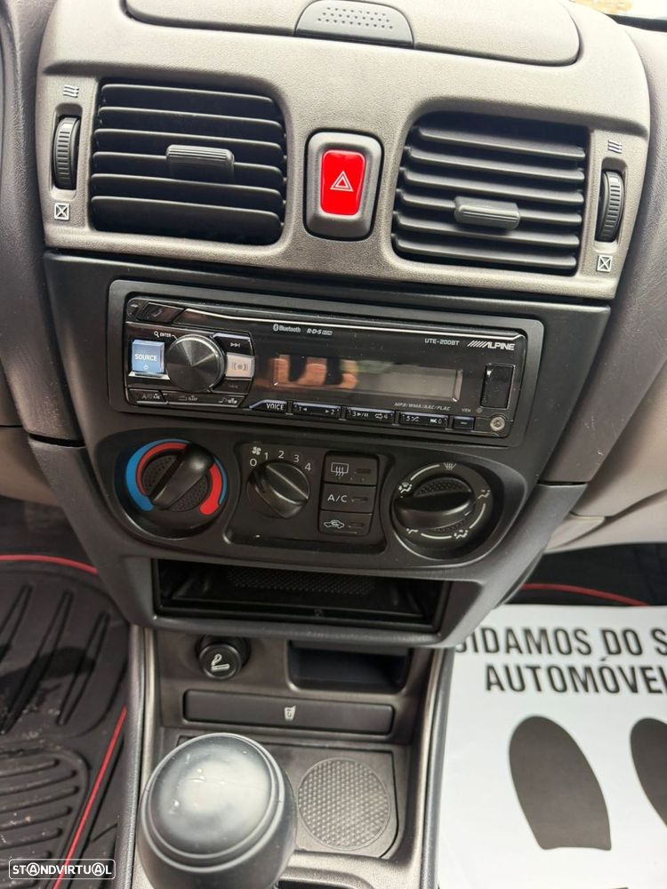 Nissan Almera 1.5 Sport - 22