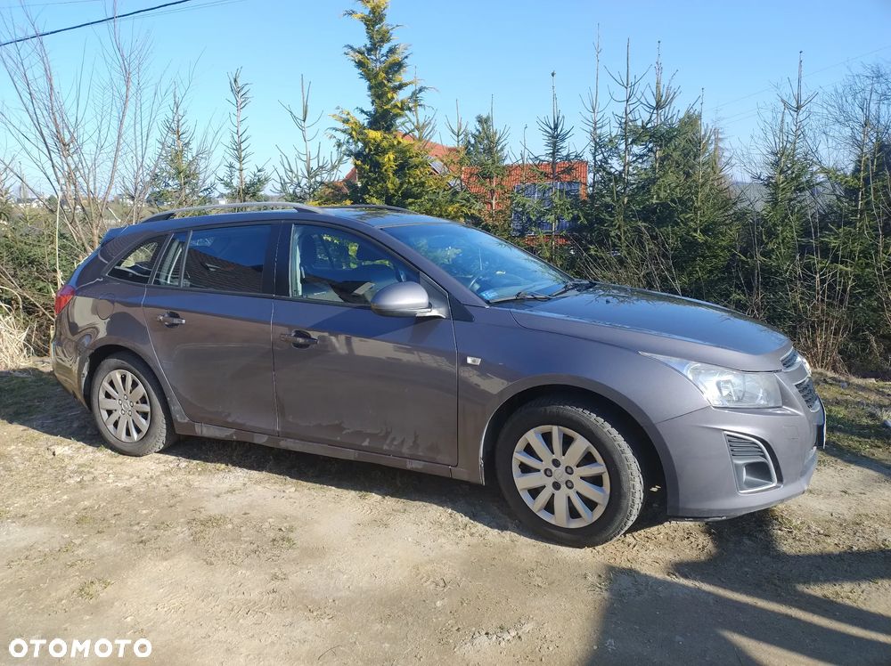 Chevrolet Cruze 1.6 LT - 4