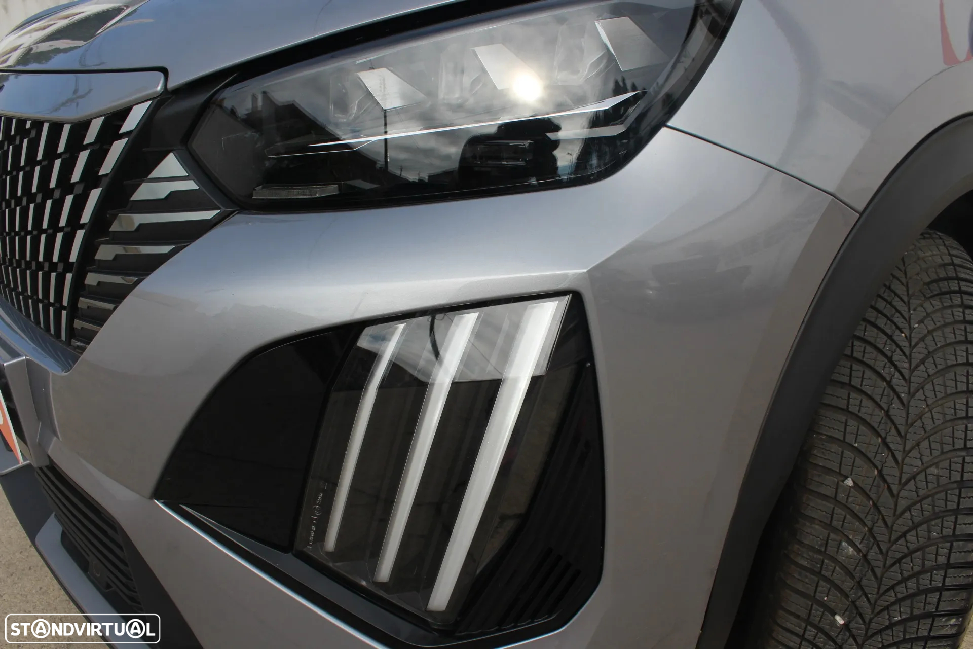 Peugeot 2008 1.2 PureTech GT EAT8 - 16