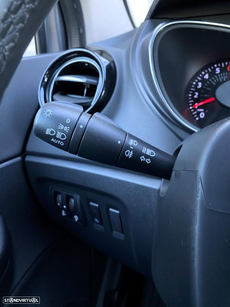Renault Captur 1.3 TCe Initiale Paris EDC - 27