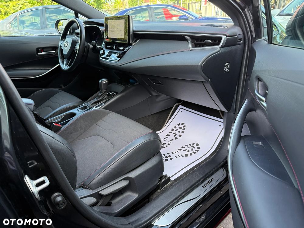 Toyota Corolla 2.0 Hybrid Executive - 15