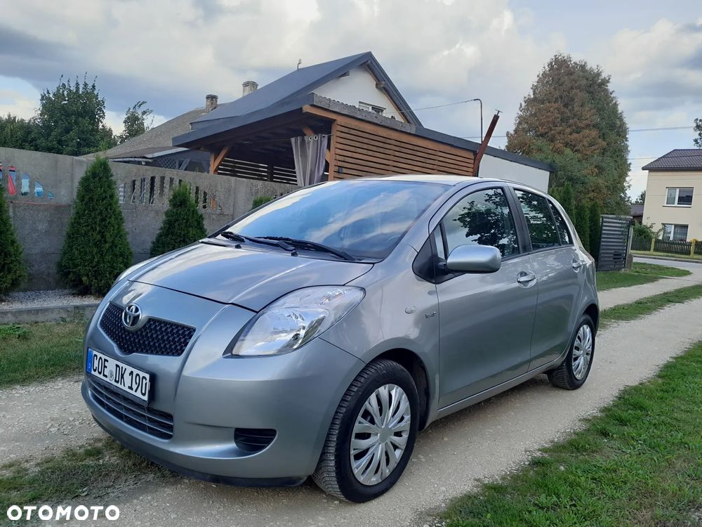 Toyota Yaris 1.4 D-4D Travel - 2