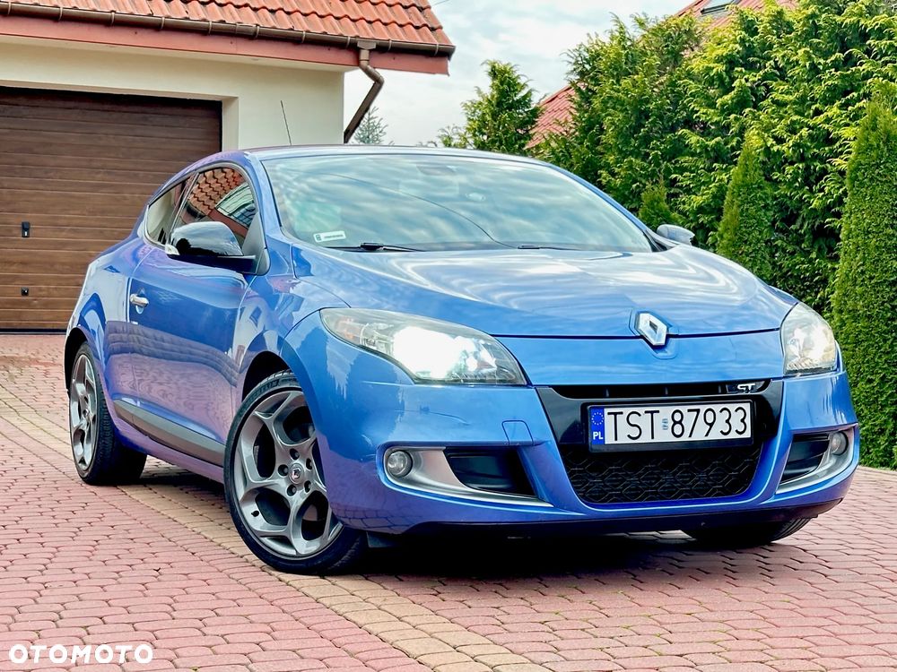 Renault Megane - 1