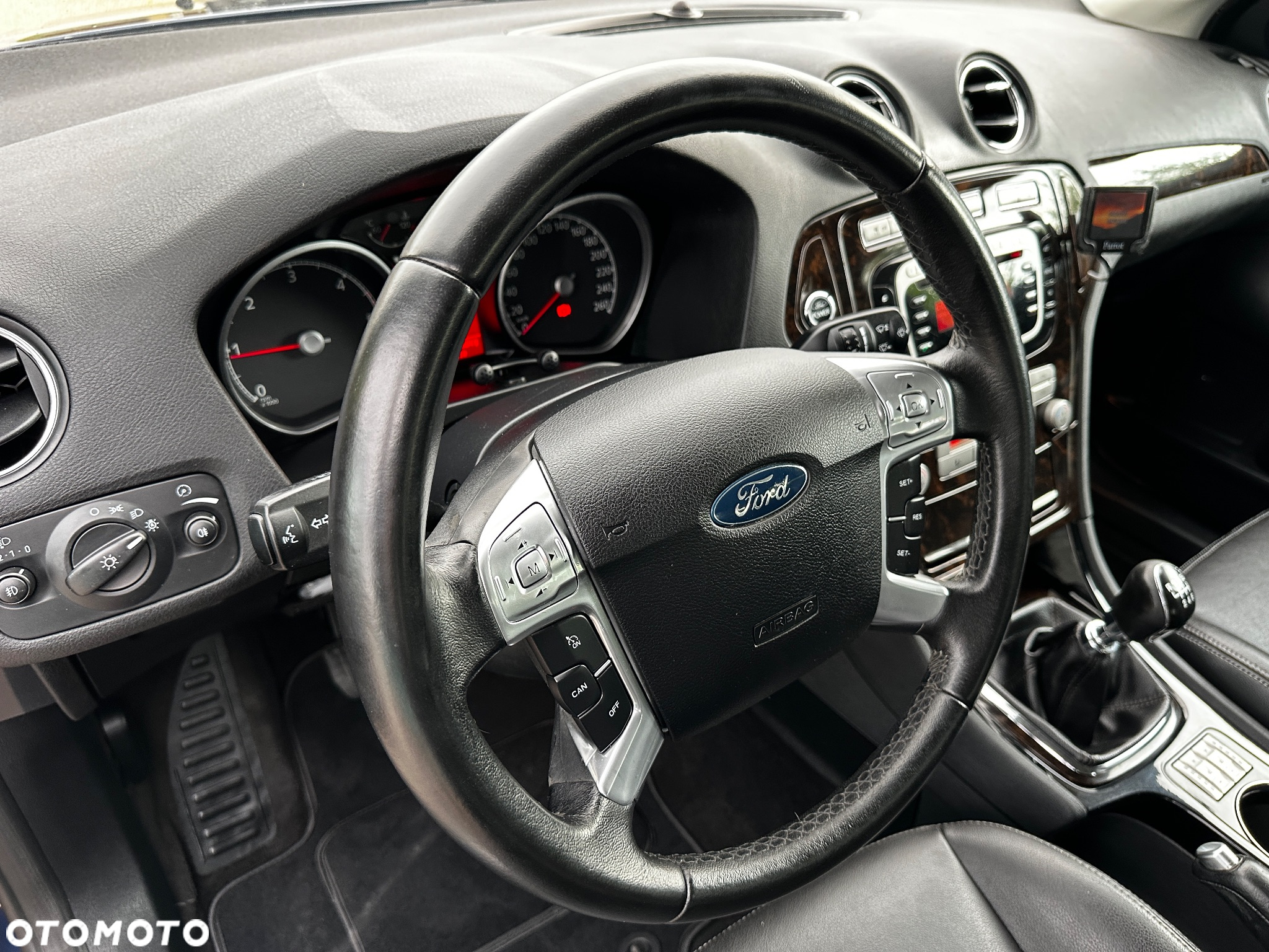 Ford Mondeo 1.8 TDCi Ghia - 21