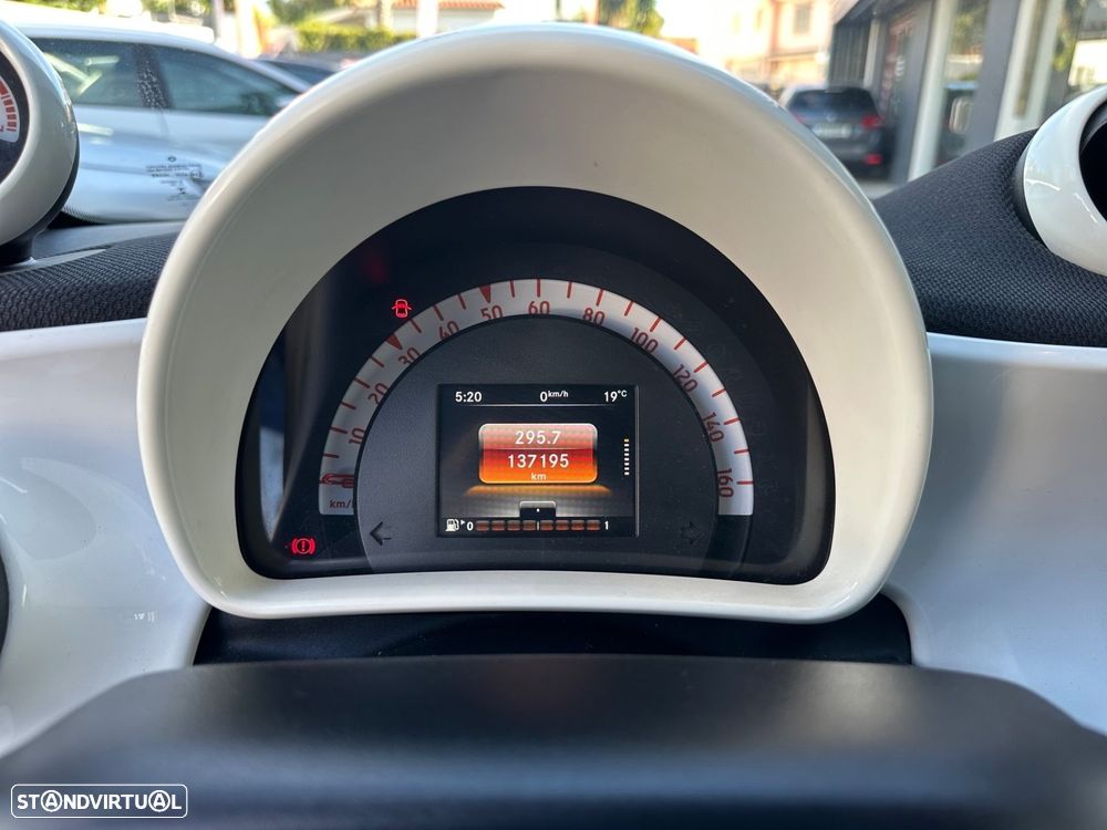 Smart ForTwo Coupé 1.0 Passion 71 - 11
