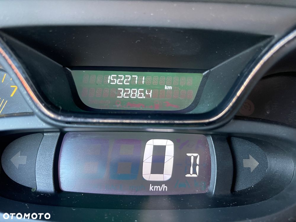 Renault Captur 1.2 Energy TCe Limited EDC - 16