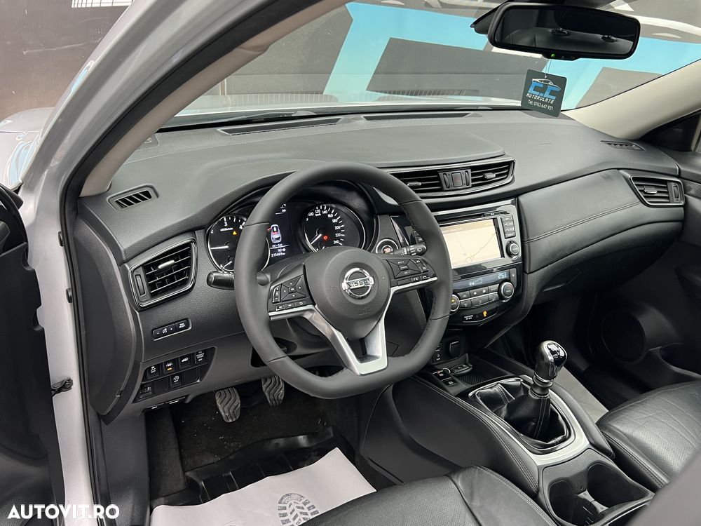 Nissan X-Trail 1.7 dCi N-Connecta - 11