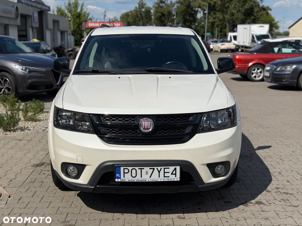 Fiat Freemont 2.0 Multijet Black Code AWD - 2