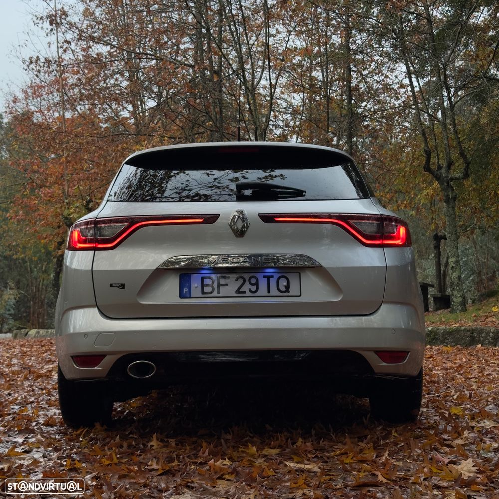 Renault Mégane ENERGY dCi 130 BOSE EDITION - 4