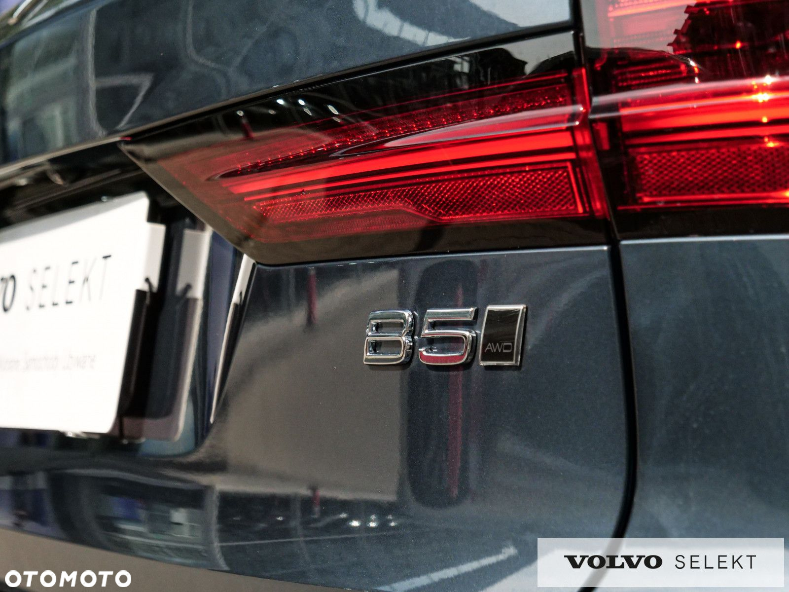 Volvo V90 Cross Country - 11