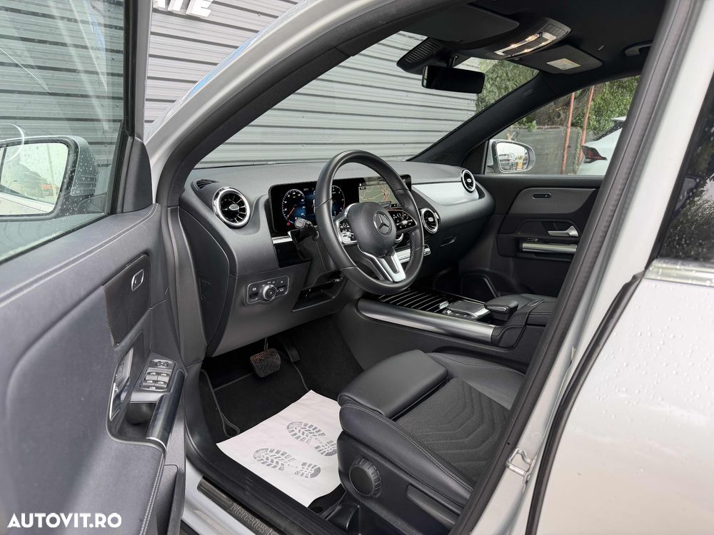 Mercedes-Benz GLA 200 d 8G-DCT Progressive - 13