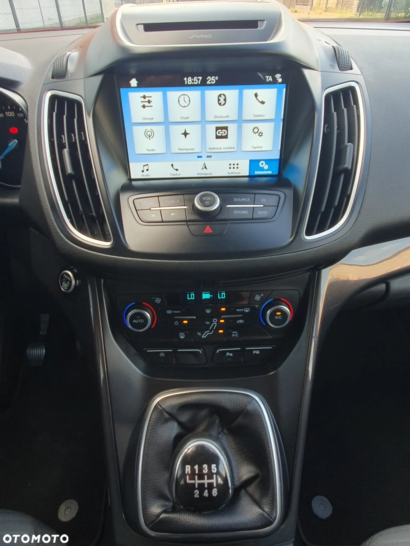 Ford C-MAX 1.5 TDCi Start-Stop-System Sport - 23