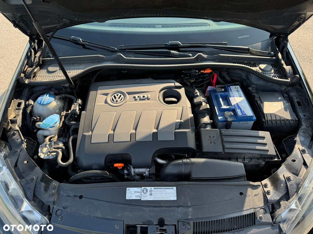 Volkswagen Golf 1.6 TDI DPF Comfortline - 16