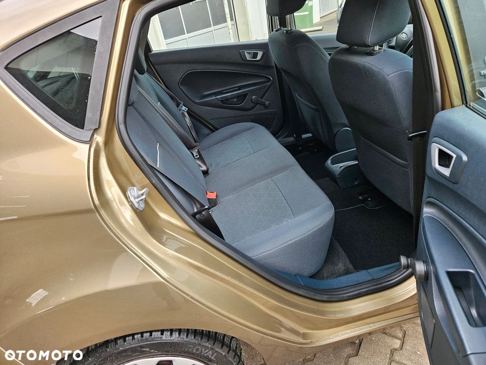 Ford Fiesta 1.25 Champions Edition - 9