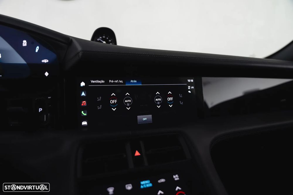 Porsche Taycan Sport Turismo 4S Black Edition - 41