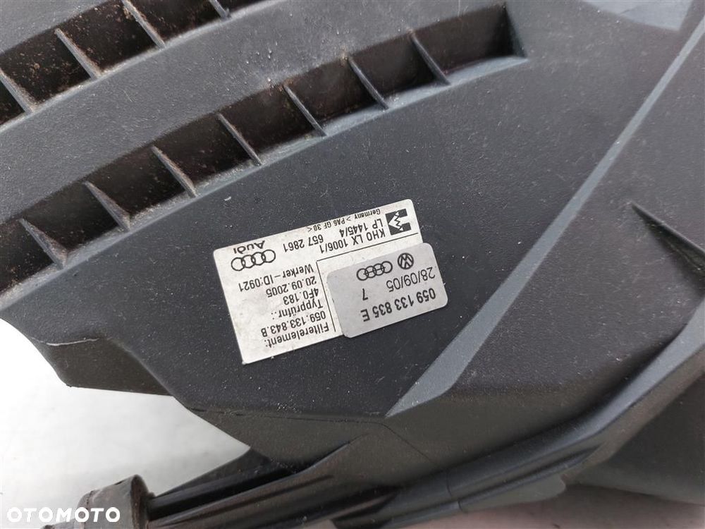 Filtr powietrza obudowa Audi A6 C6 2004-2011 2,7 TDI 059133835E - 2