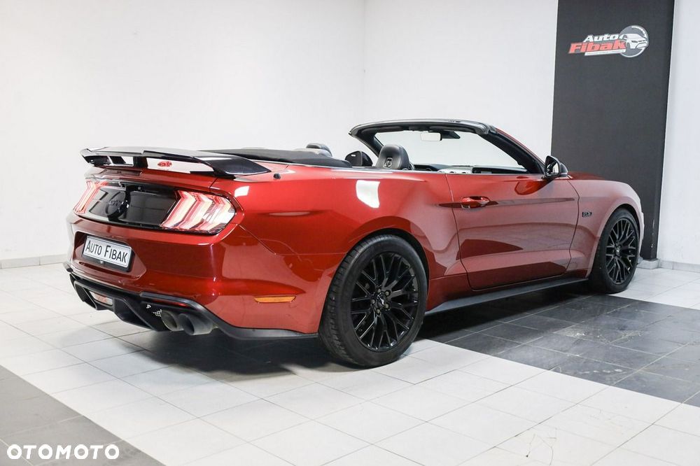 Ford Mustang 5.0 V8 GT - 13