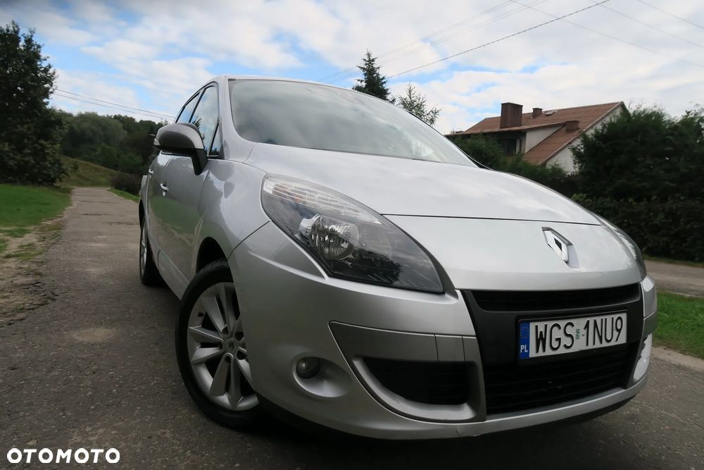 Renault Scenic 1.6 16V 110 TomTom Edition - 1