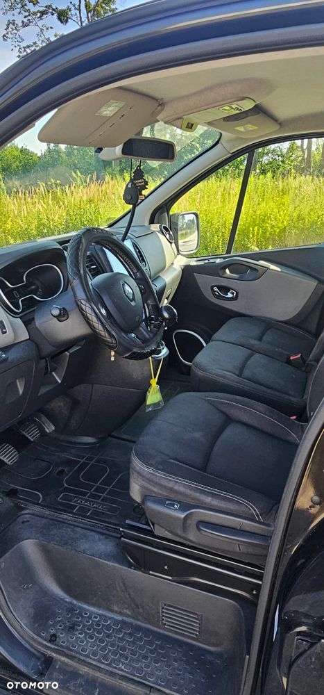 Renault Trafic - 10