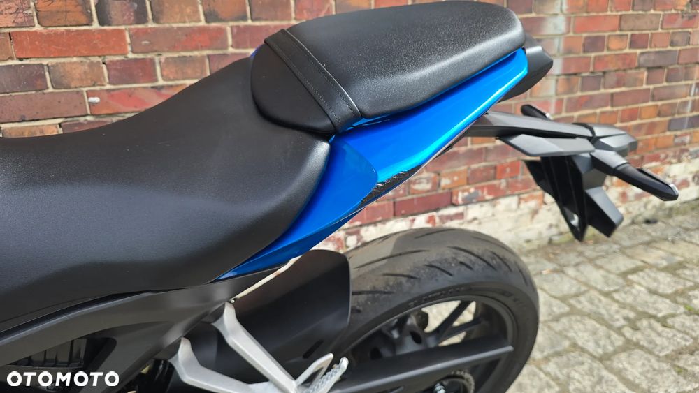 Honda CB - 8