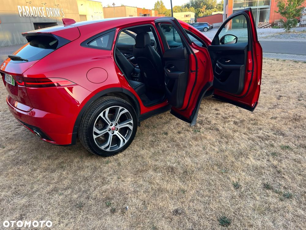 Jaguar E-Pace 2.0 i4P AWD R-Dynamic S - 8
