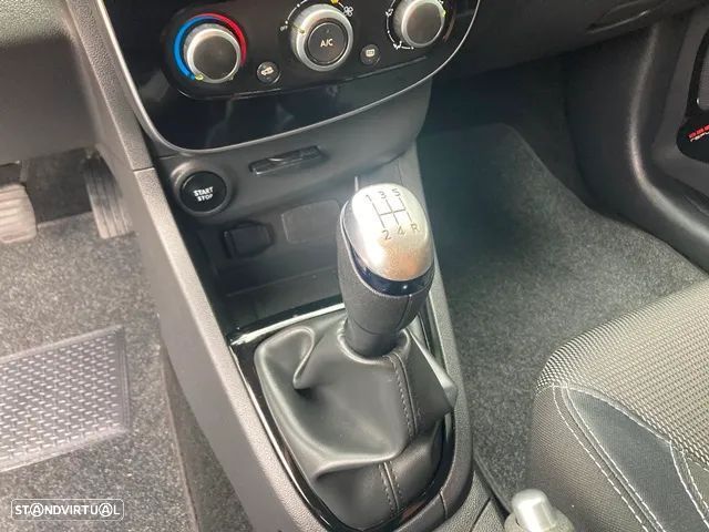 Renault Clio Sport Tourer Energy TCe 90 Start & Stop Dynamique - 20