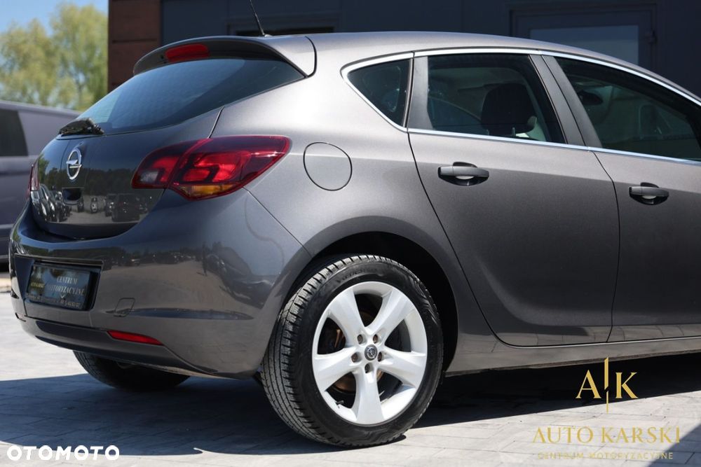 Opel Astra - 14