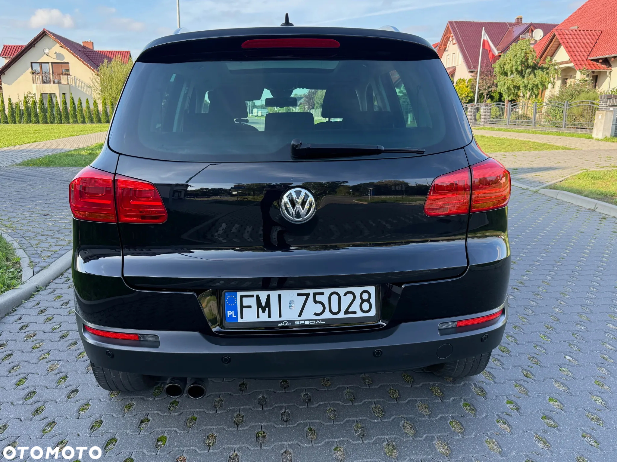 Volkswagen Tiguan 2.0 TDI DPF 4Motion BlueMotion Technology DSG Exclusive - 6