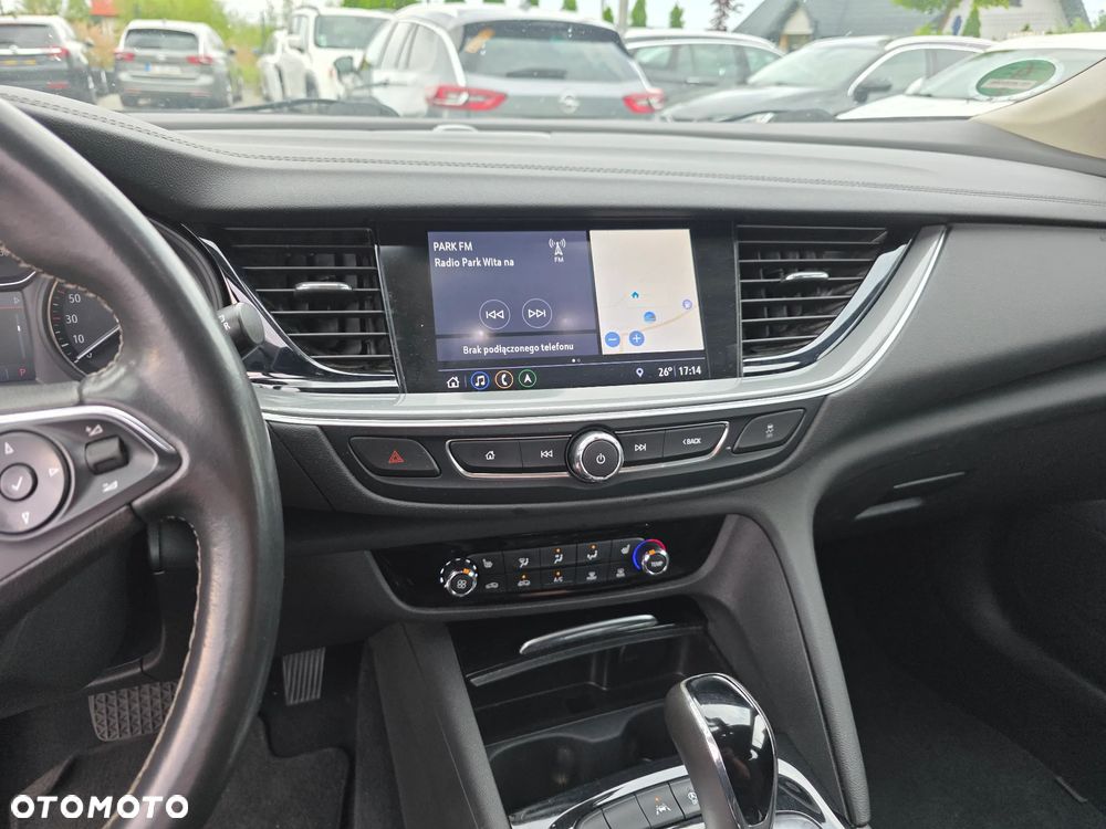 Opel Insignia Sports Tourer 2.0 Diesel Automatik Ultimate 120 Jahre - 21