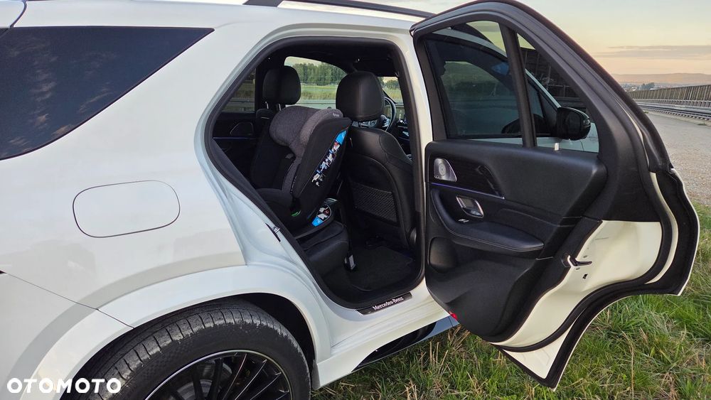 Mercedes-Benz GLE - 25