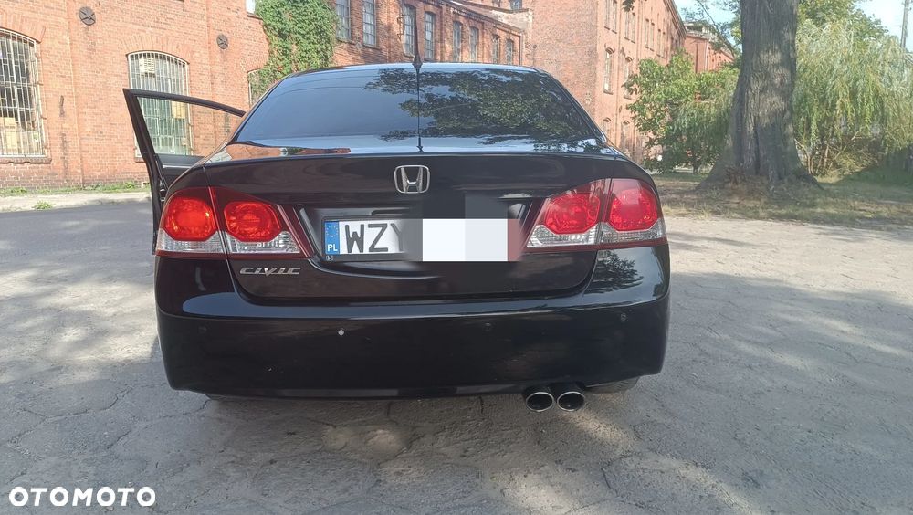 Honda Civic 1.8 Executive - 5