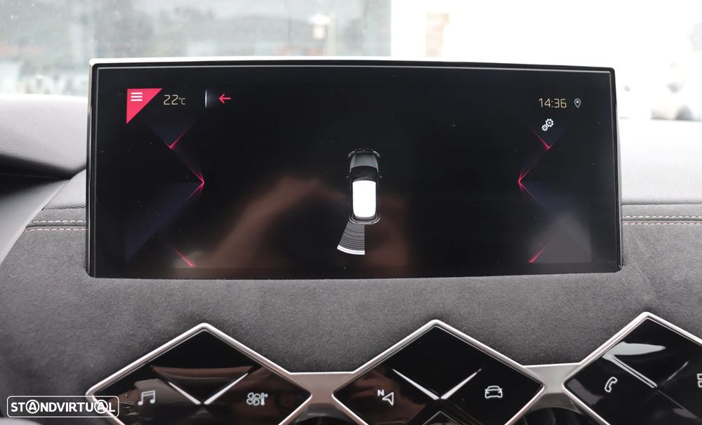DS DS3 Crossback PureTech 130 Aut. PERFORMANCE LINE + - 24