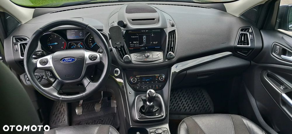 Ford Kuga 2.0 TDCi 4x4 Titanium - 17