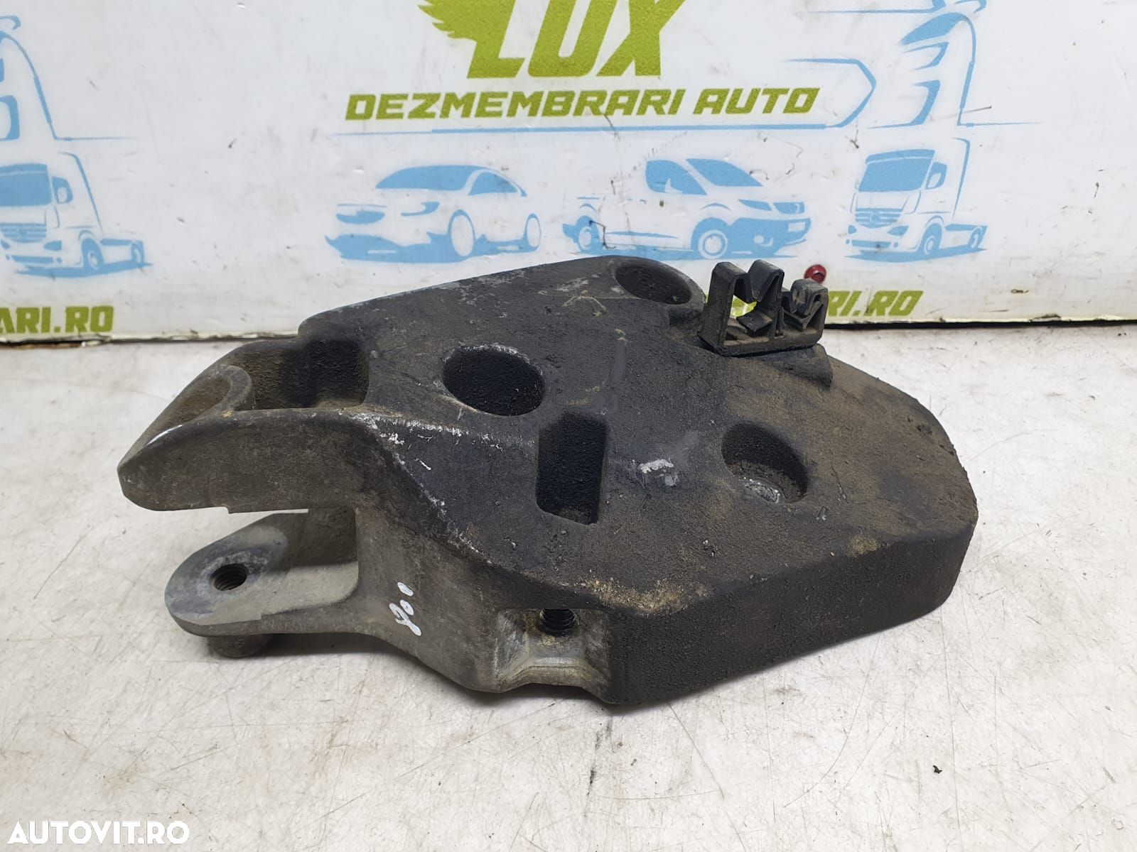 Suport motor 91165673 1.9 dti F9Q760 Opel Vivaro A [2002 - 2006] 1.9 - 1