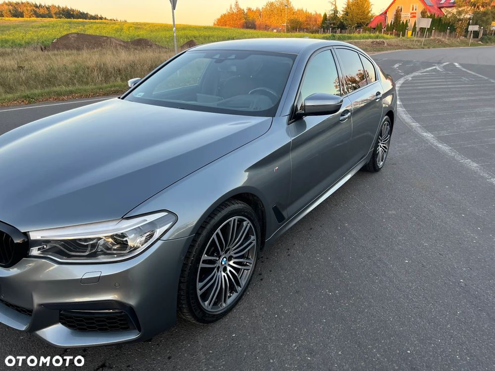 BMW Seria 5 520d xDrive M Sport sport - 30