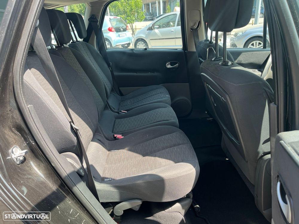 Renault Grand Scénic 1.5 dCi Pack Clim 7L. - 11