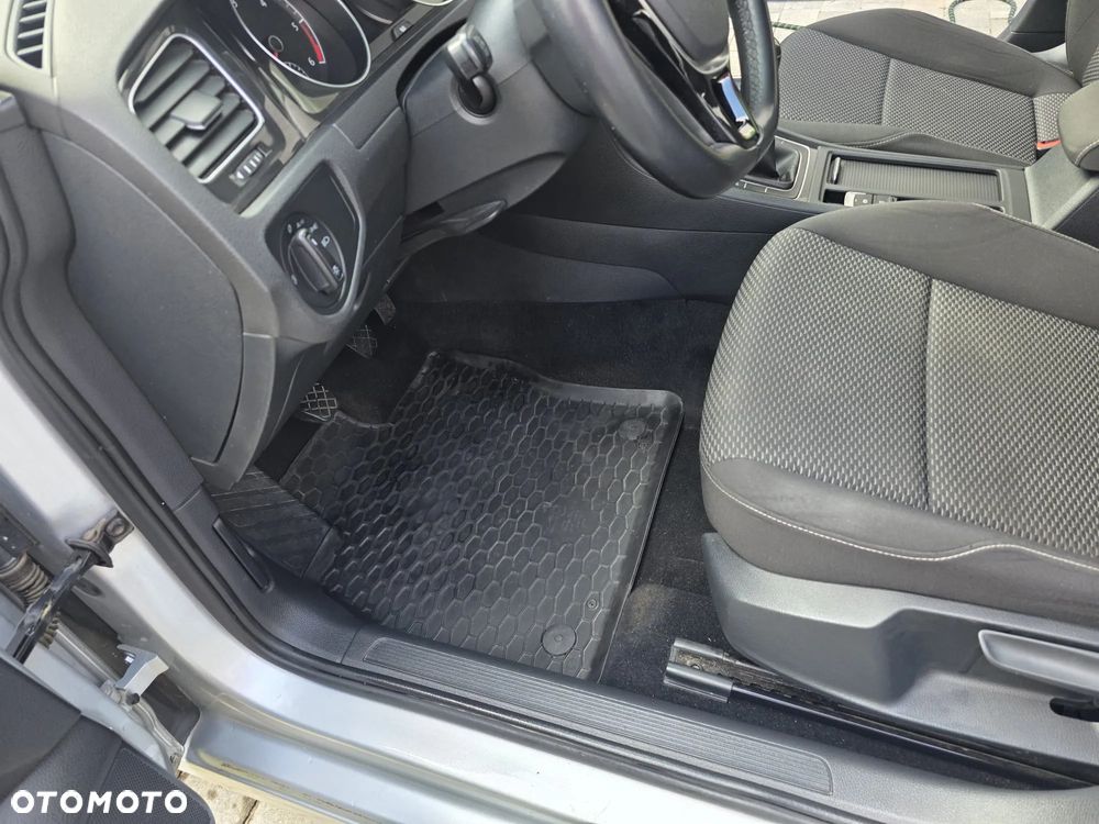 Volkswagen Golf 1.6 TDI BMT Trendline - 18