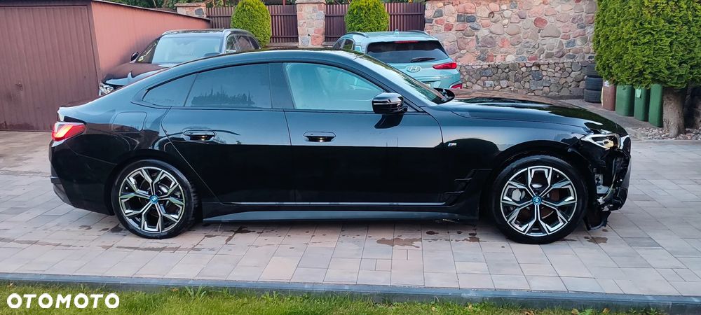 BMW i4 - 7